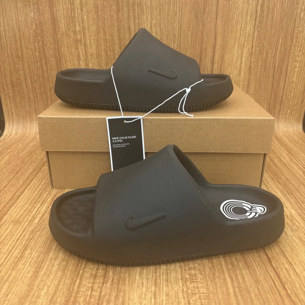 New Nike Calm Slide 2.0 PS Kids 1Y Black II6118-001 Foam Water Friendly Sandals